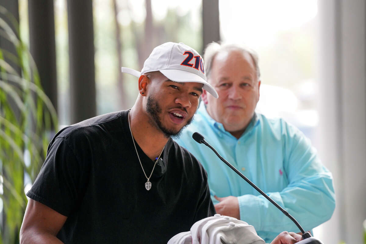 Bears DT Gervon Dexter sues Big League Advance Fund over NIL deal - NBC  Sports