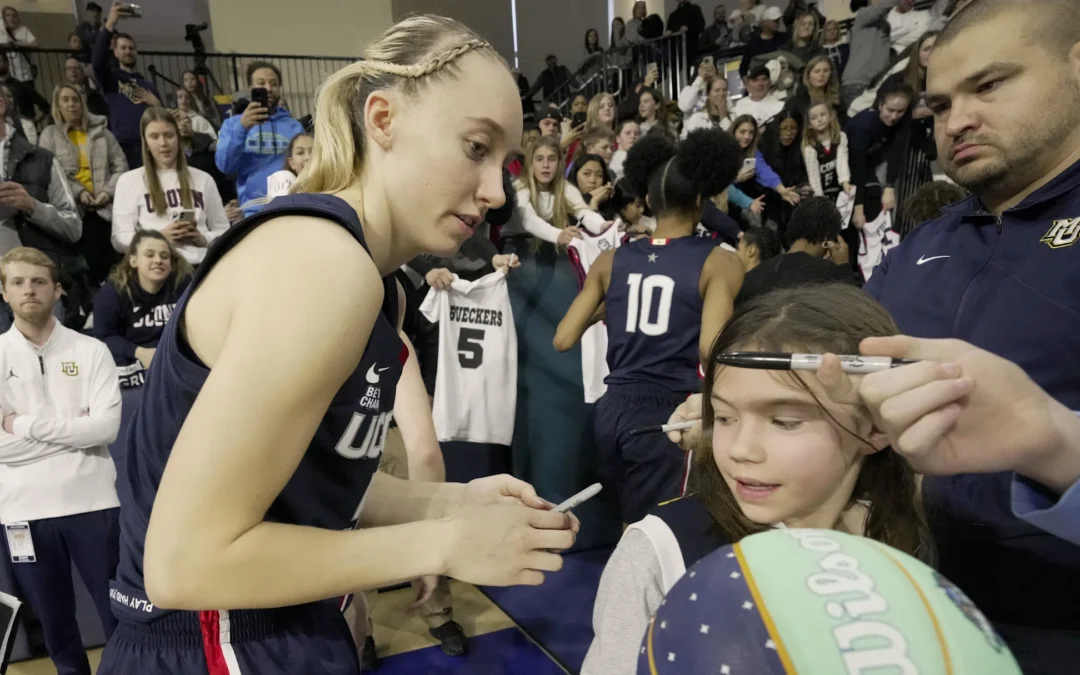 UConn Huskies Women’s Basketball Star Shares NIL Benefit With Teammates