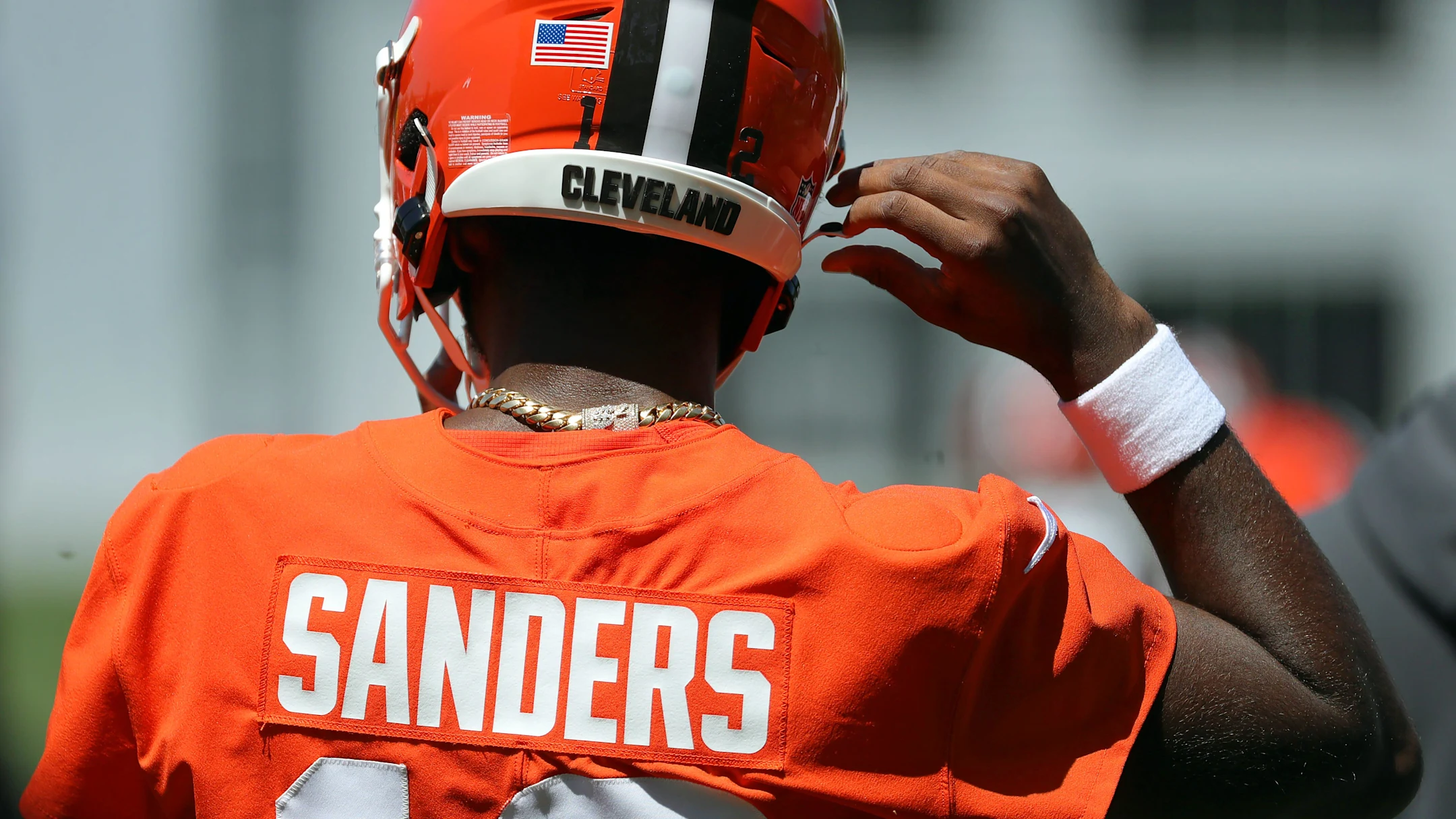 Former Star College QB Signs Rookie NFL Contract Worth Far Less than NIL Deals
